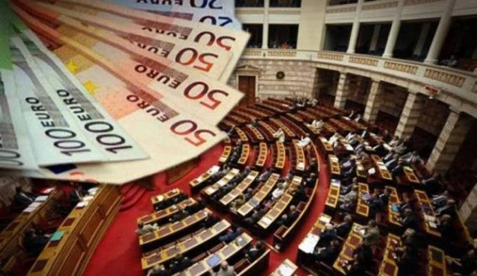 «Μισθοί πείνας» για τους… Έλληνες βουλευτές!- Δείτε τις καθαρές μηνιαίες απολαβές ενός βουλευτή και…λυπηθείτε τον!